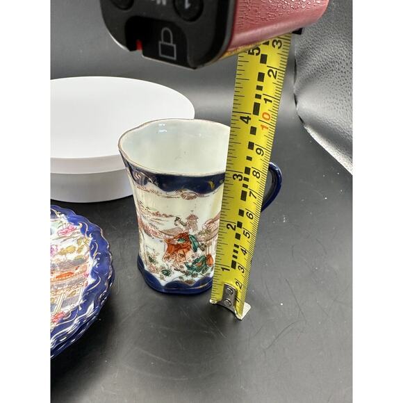 Vintage Kutani Eggshell Porcelain Chocolate Cup w/ Two Saucers Signed - Picture 8 of 8